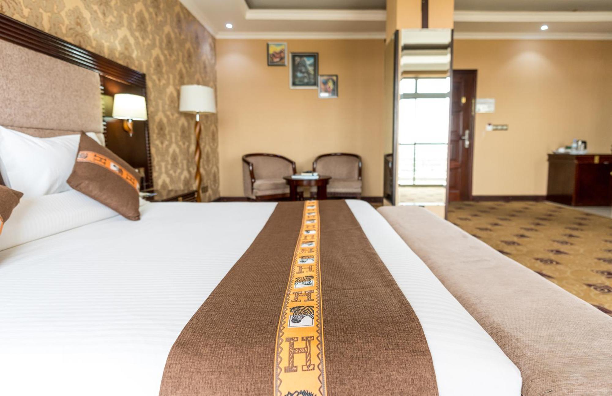 קיגאלי Lemigo Hotel מראה חיצוני תמונה